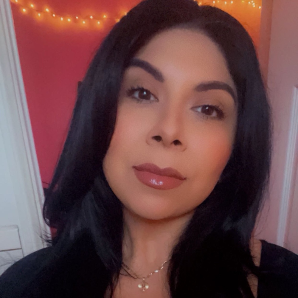 Meet your Posher, Marisol